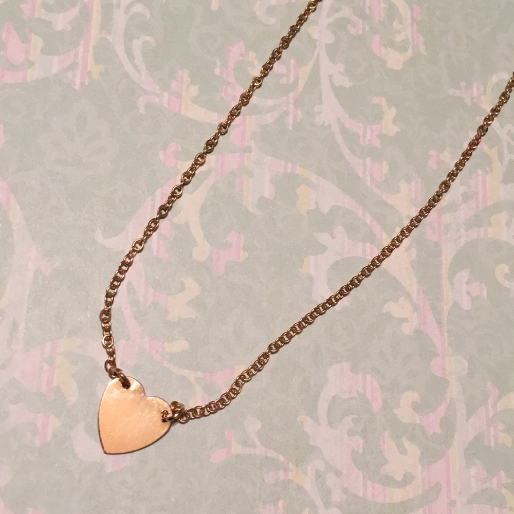 💖Gold heart necklace - Picture 5 of 8